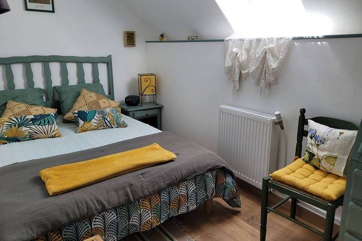 Chambre d’hôte pour 8 personnes, avec jardin à La Couture-Boussey - 3