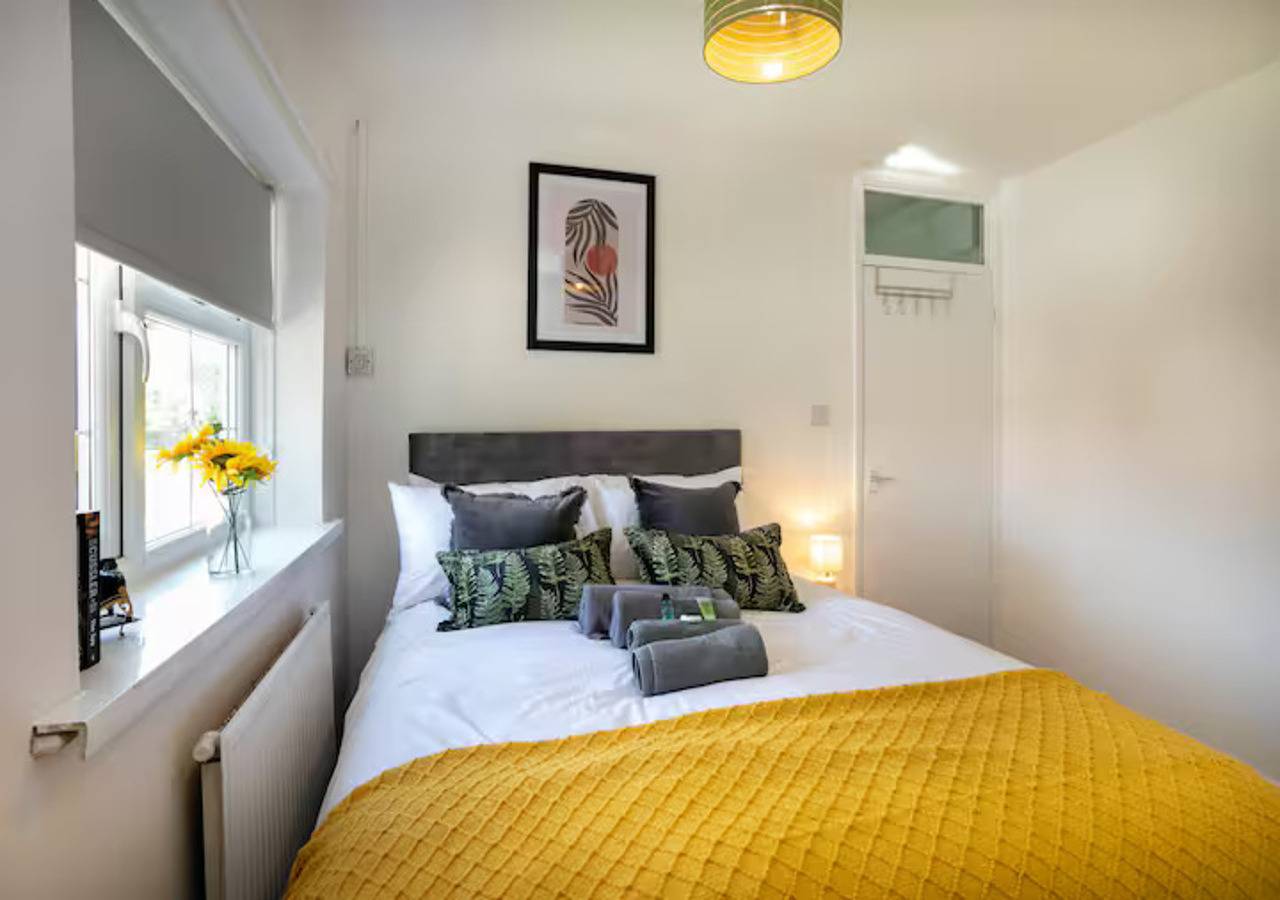 Peaceful Nottingham Home | Garden & Parking - Pass the Keys in Nottingham, East Midlands