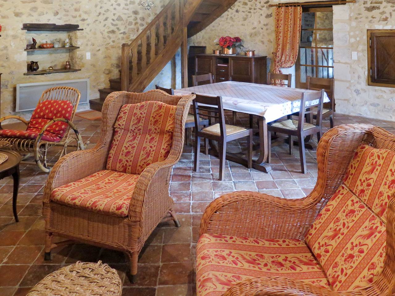 La Borie in Saint-Jean-d'Estissac, Périgord Pourpre