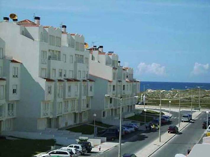 Ferienwohnung für 6 Personen, mit Ausblick und Terrasse, mit Haustier in Peniche