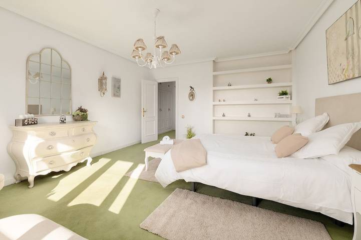 Maison de campagne élégante avec piscine. Entre Oviedo et Gijón in Siero, Côte Cantabrique