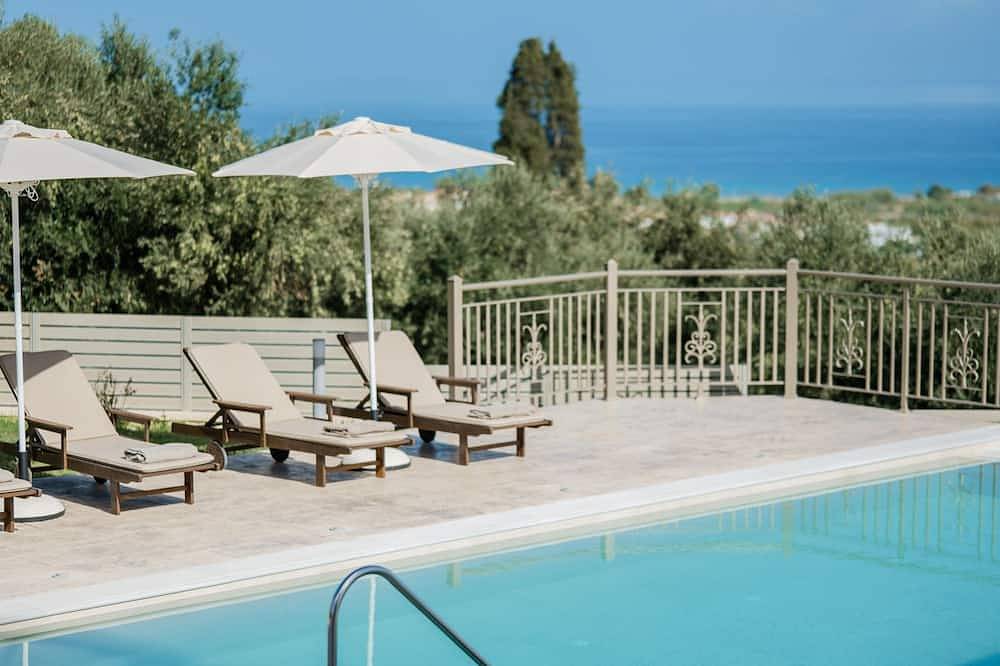 Casa Lydia - 5 Bedrooms, Private Pool & Sea Views in Planos, Zakynthos