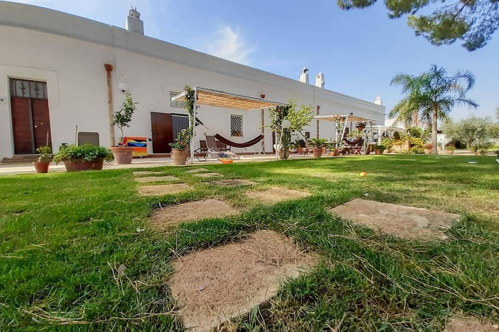 Ganze Wohnung, La Stornara - Apulian Ancient Holydafarm - Apartment \"La Margherita\" in Ginosa, Golf von Tarent