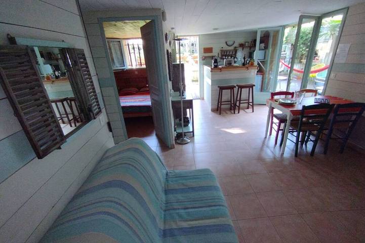 Chalet pour 4 personnes, avec terrasse au Cap Ferret
