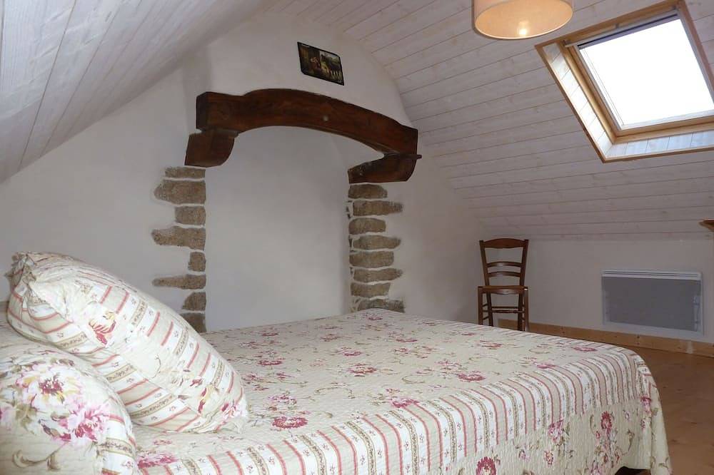 Spacious, quiet house ideal for families in Huelgoat, Châteaulin und Umgebung