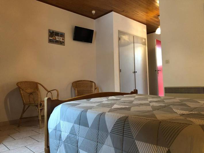 Gîte pour 4 personnes, avec jardin et terrasse à Saint-Vincent-de-Cosse - 2