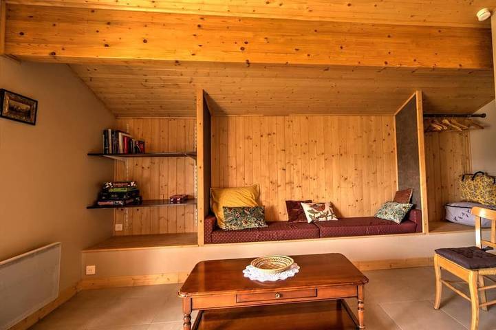 Location de vacances pour 3 personnes, avec jardin à Thurins - 4