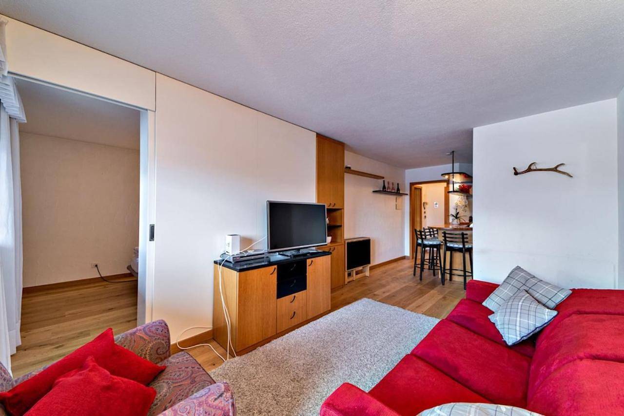 Ganze Wohnung, Chesa Dmuretta - Madulain in Madulain, Sankt Moritz