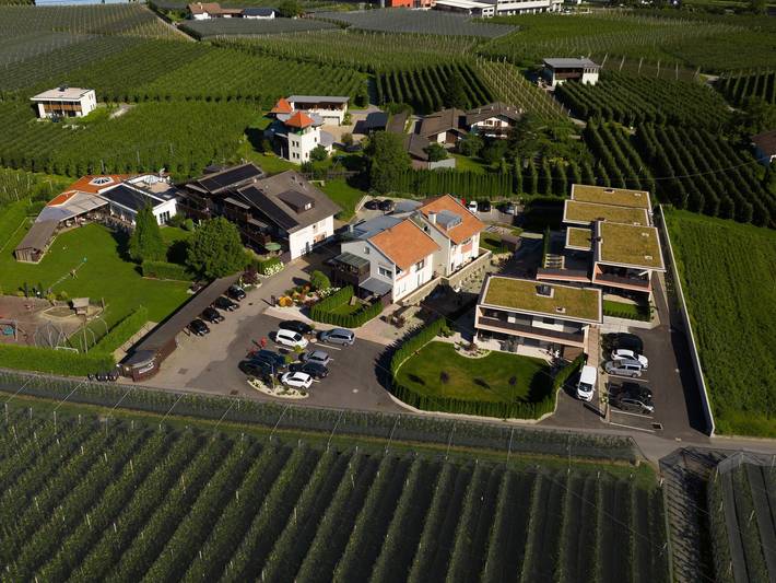 Ferienwohnung für 6 Personen, mit Whirlpool und Garten sowie Balkon, mit Haustier - 1