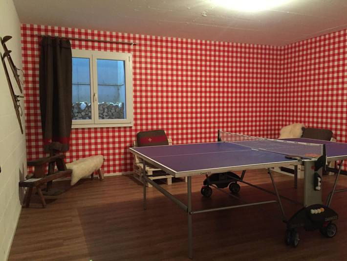 Ganze Ferienwohnung, Casa a Suglegl - 3.5 Zimmerwohnung - 6 Betten in Surses, Albula