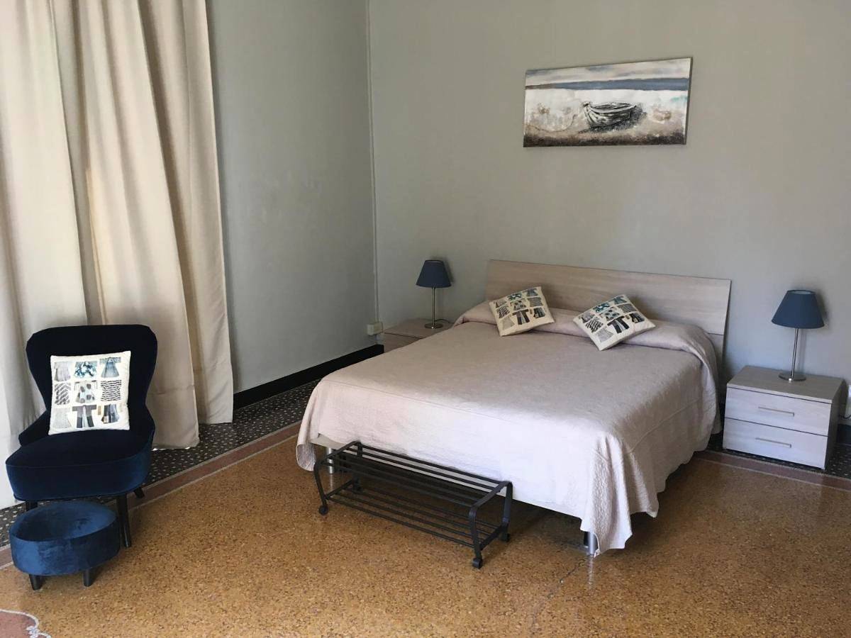 Check-Inn Rooms Genova Centro in Gênes (Ville), Gênes
