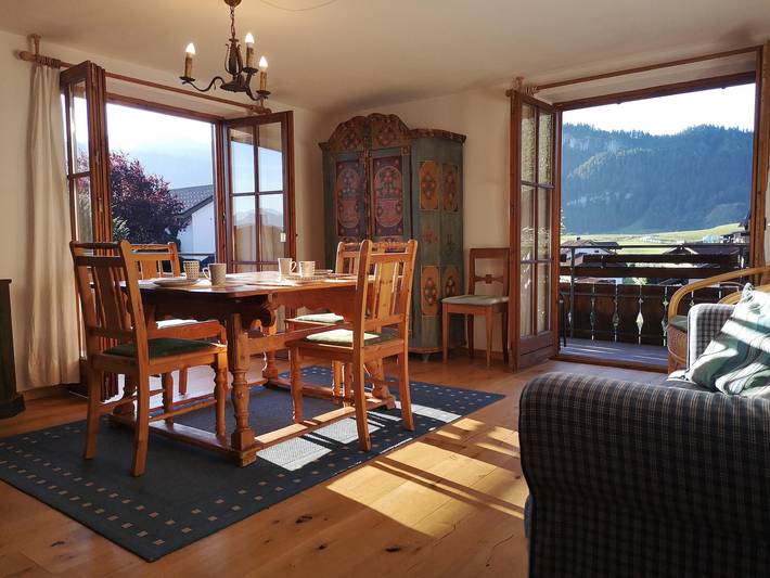 Ferienwohnung für 4 Personen, mit Balkon und Terrasse in Obermaiselstein