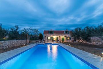 Vakantiehuis voor 8 Personen in Privlaka, Zadar, Afbeelding 3