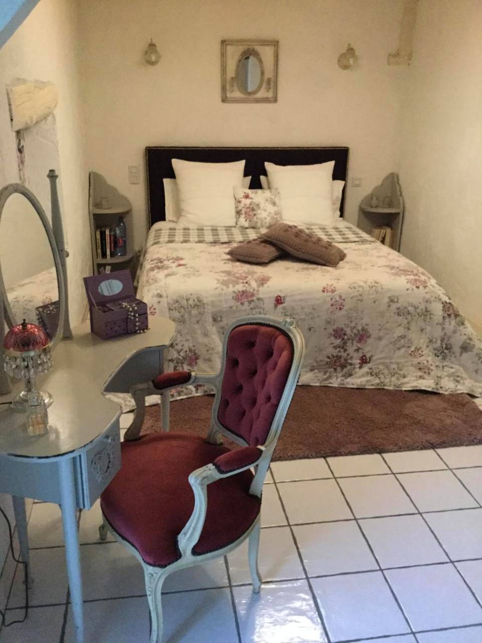 Suite in Noyal-sous-Bazouges, Fougères-Vitré