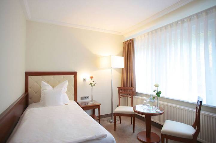 Ferienhaus für 2 Personen, mit Garten und Pool in Bad Bevensen - 3