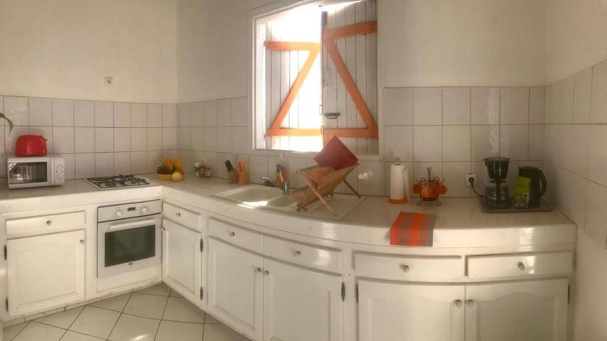 Gîte pour 4 personnes, avec terrasse dans Plage des Raisins Clairs - 4