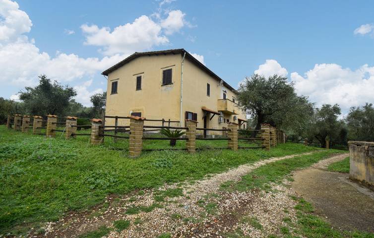 Location de vacances pour 5 personnes, avec jardin, animaux acceptés à Vignanello - 2