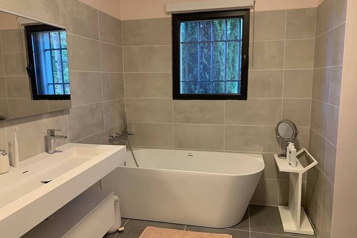 Location de vacances pour 4 personnes, avec terrasse et jardin à Saze - 4