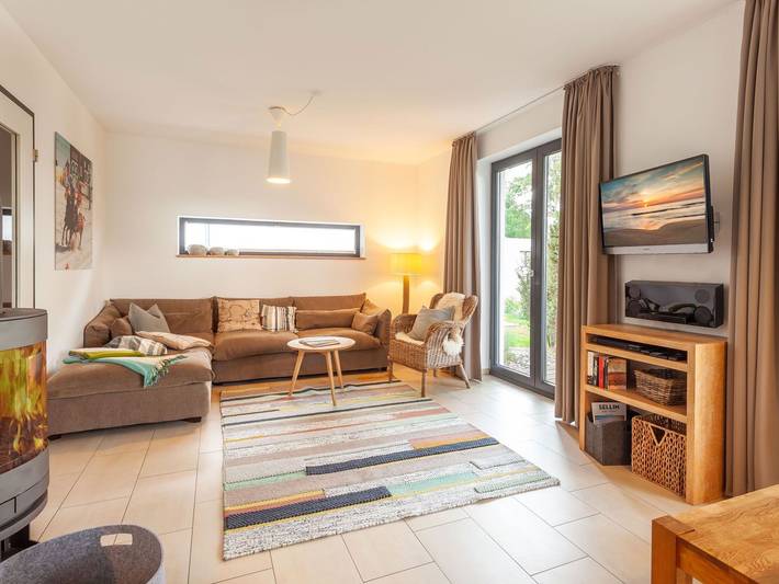 Ferienhaus für 8 Personen, mit Terrasse und Sauna, kinderfreundlich in Sellin