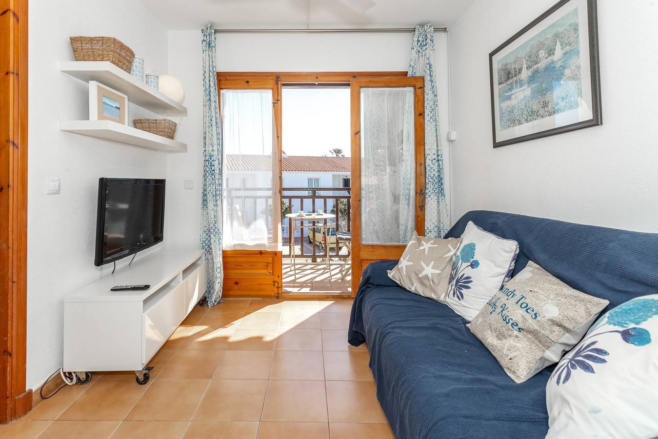 Apartamento entero, Apartamento 'Arenal De'n Castell' con vistas al mar, piscina compartida y Wi-Fi in Arenal d'en Castell, Es Mercadal