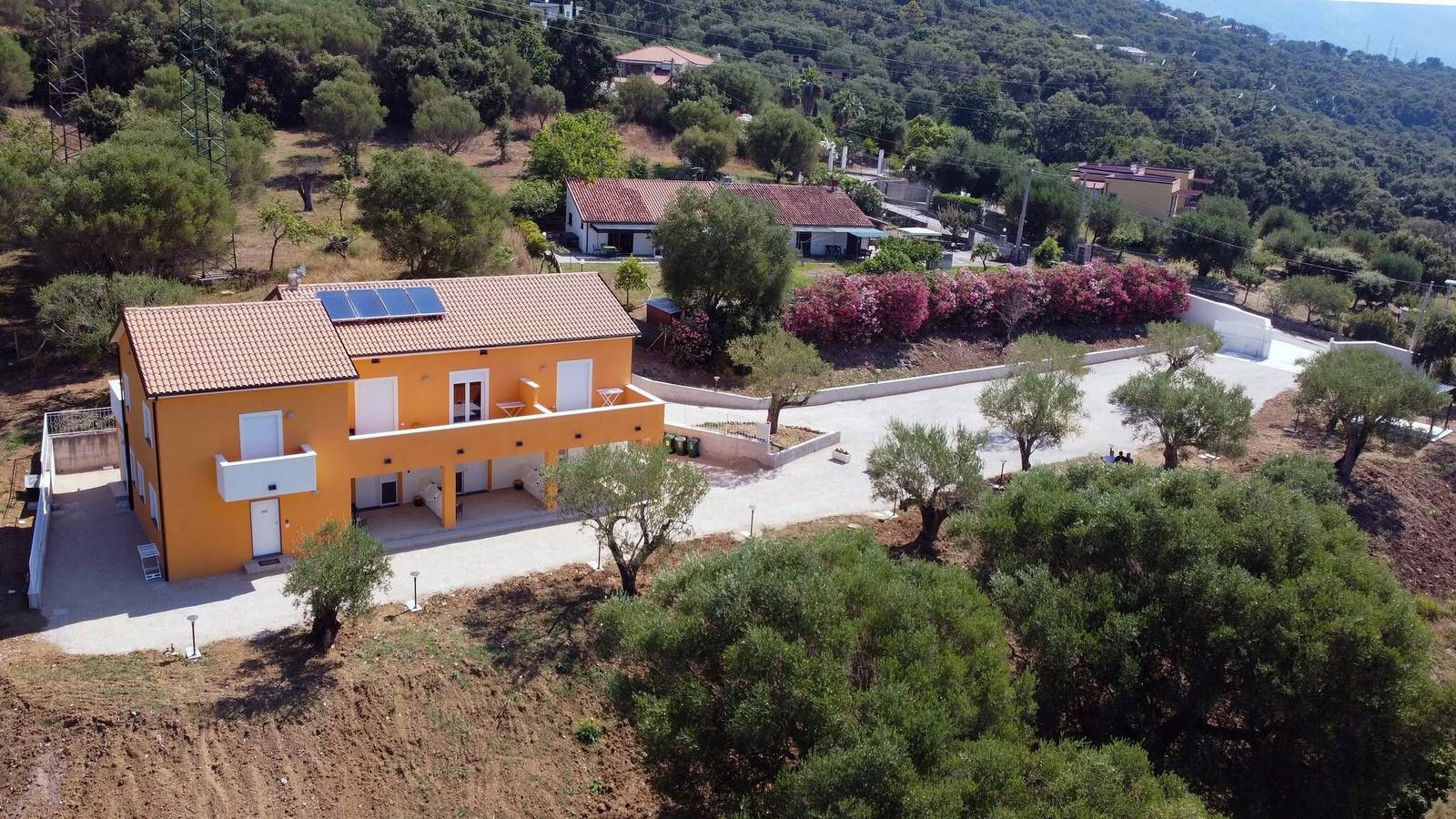 Entire apartment, Oliblu Holiday Home – Superior Coratina Apartment with Partial Sea View in Vibonati, Cilento Coast