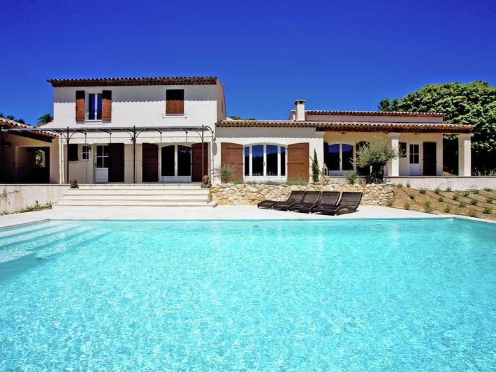 Villa pour 6 personnes, avec Terrasse ainsi que Jardin et Piscine dans Haute-Garonne