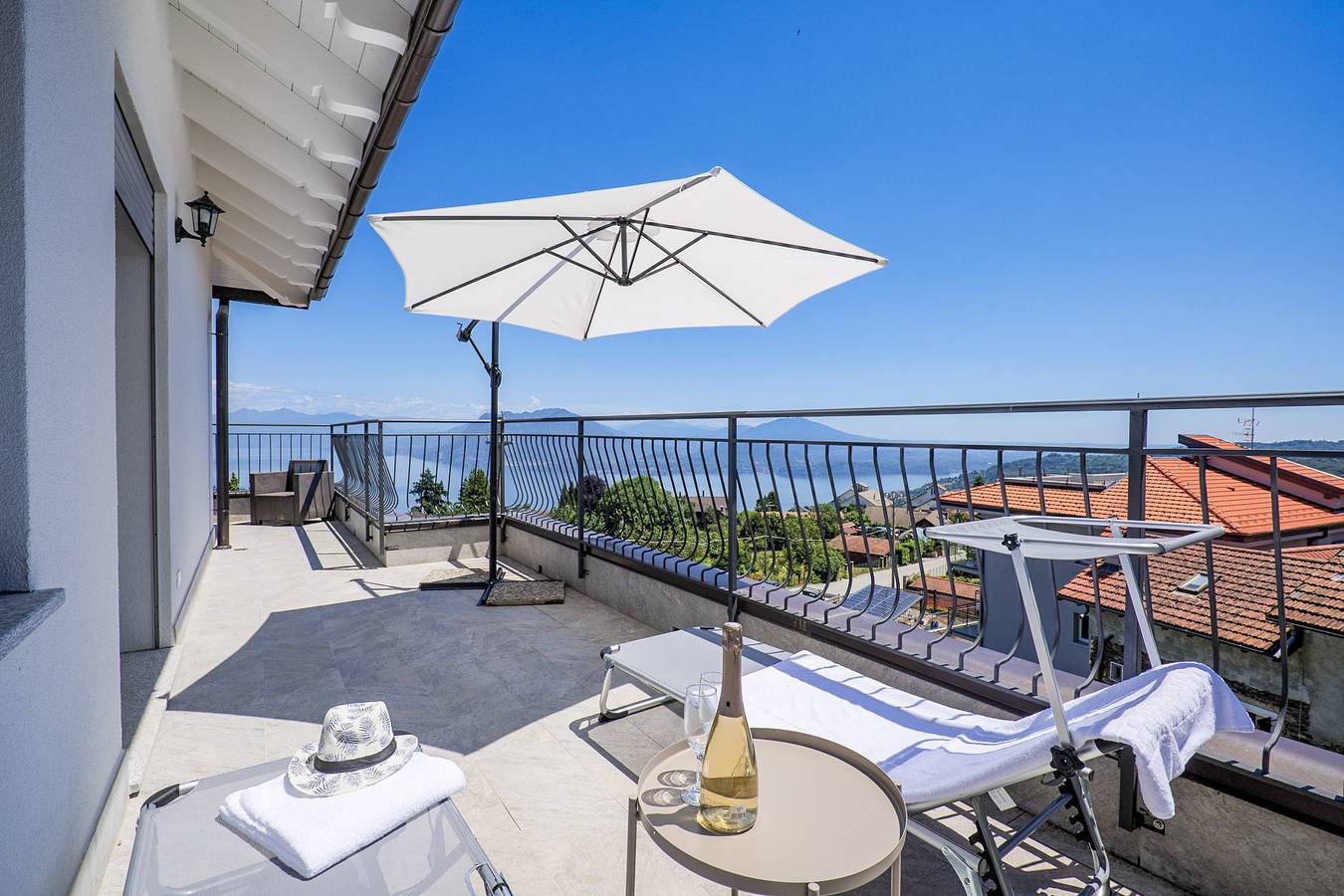 Appartamento intero, Appartamento vacanze per 6 persone con giardino in Levo (Stresa), Comune di Stresa