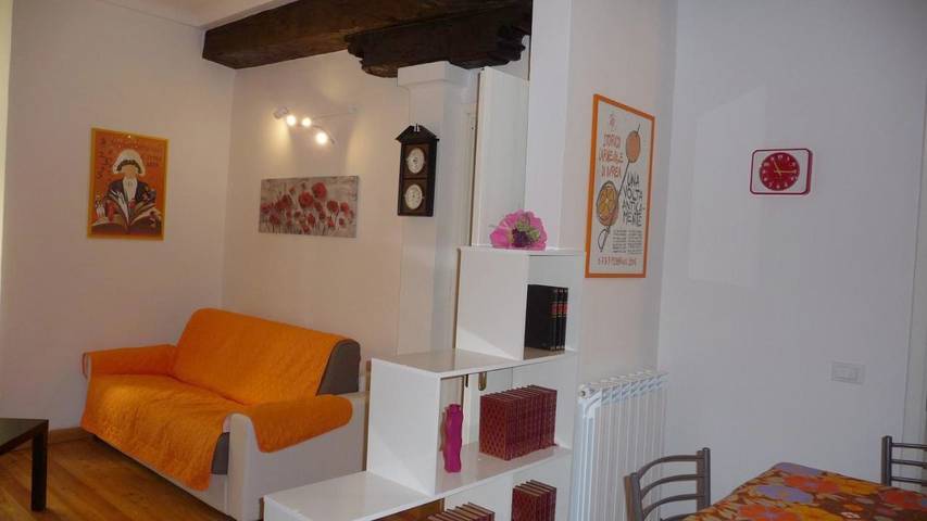 Gîte pour 3 personnes, avec balcon à Ivrea (Italie) - 4