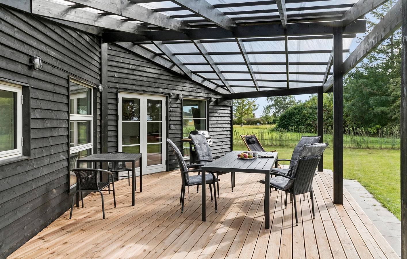 Feriehus for 6 personer med jacuzzi in Bogø