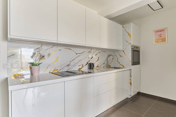 Gîte pour 5 personnes, avec balcon et jardin, animaux acceptés à Vitrolles - 3