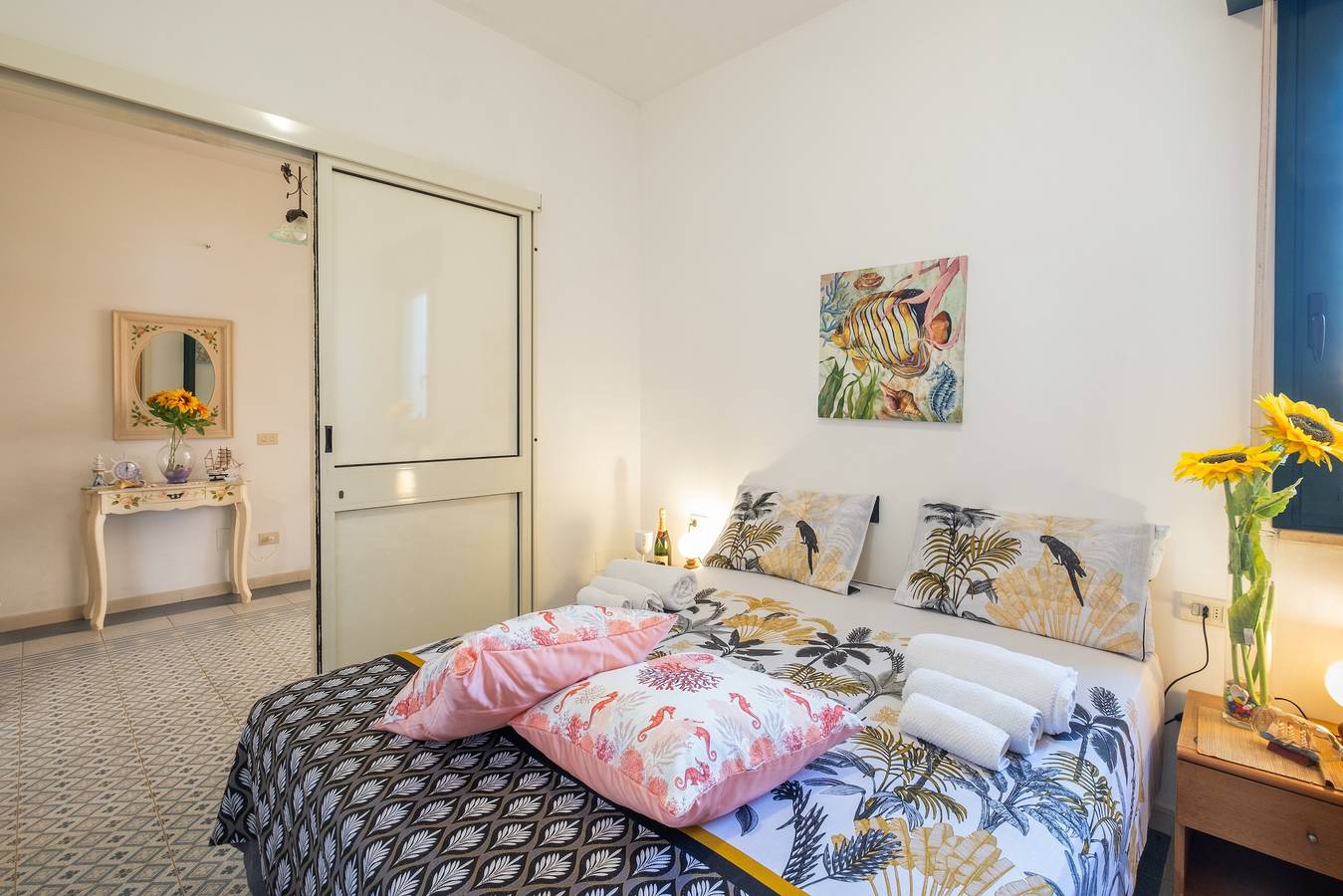 Villa 'Malva House In Con Piscina' con piscina condivisa, Wi-Fi e aria condizionata in Lido Club Bassamarea, Porto Cesareo
