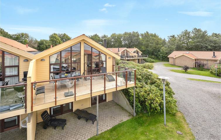 Ferienhaus für 6 Personen, mit Terrasse und Whirlpool sowie Garten und Sauna in Rendbjerg