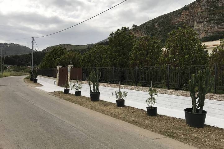 Belle et confortable villa avec piscine privée sur le chemin de San Vito lo Capo in Tonnara di Bonagia, Erice