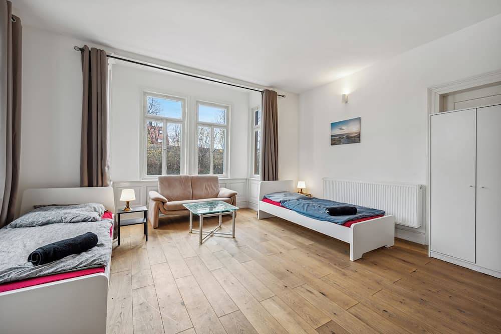 Ganze Wohnung, Voll ausgestattete Wohnungen in Metzingen – ideal für Monteure & Firmen (3 Einh in Metzingen, Neckar-Alb