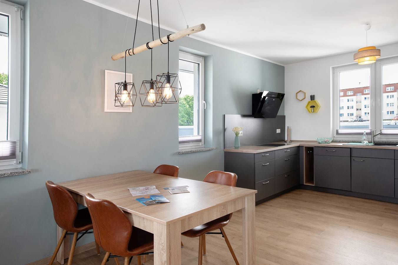 Ganze Wohnung, Ferienwohnung 'Hafenperle' mit Seeblick und Balkon in Röbel, Müritz