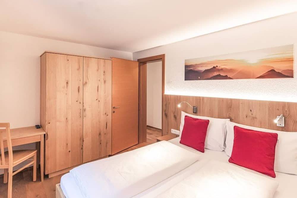 Geheel appartement, Appartements Rothorn - Apartment Höfer 85m² in Schröcken, Bregenzerwoud