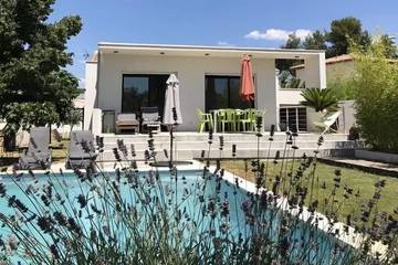 Gîte pour 6 personnes, avec terrasse et jardin à Fabrègues