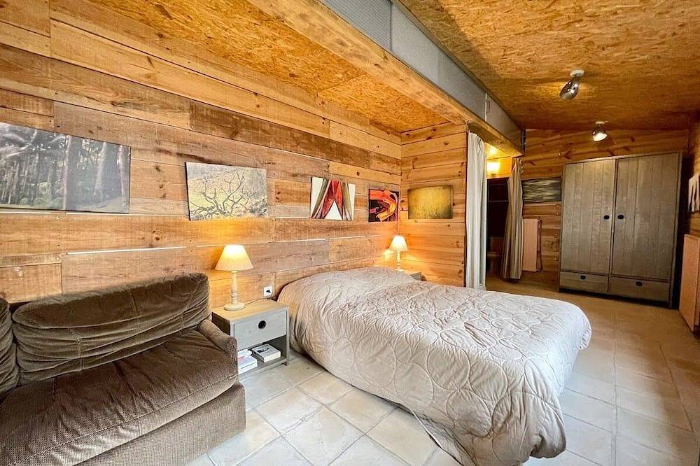 Unique villa with direct beach access, shops on foot. in Ronce-les-Bains, La Tremblade