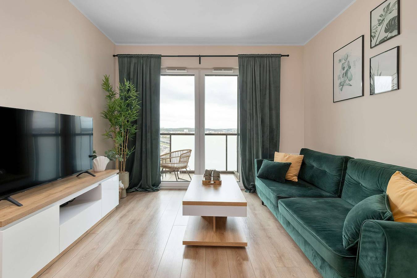 Hel lägenhet, Modern Apartment with Balcony | Parking in Gdańsk, Zatoka Gdańska