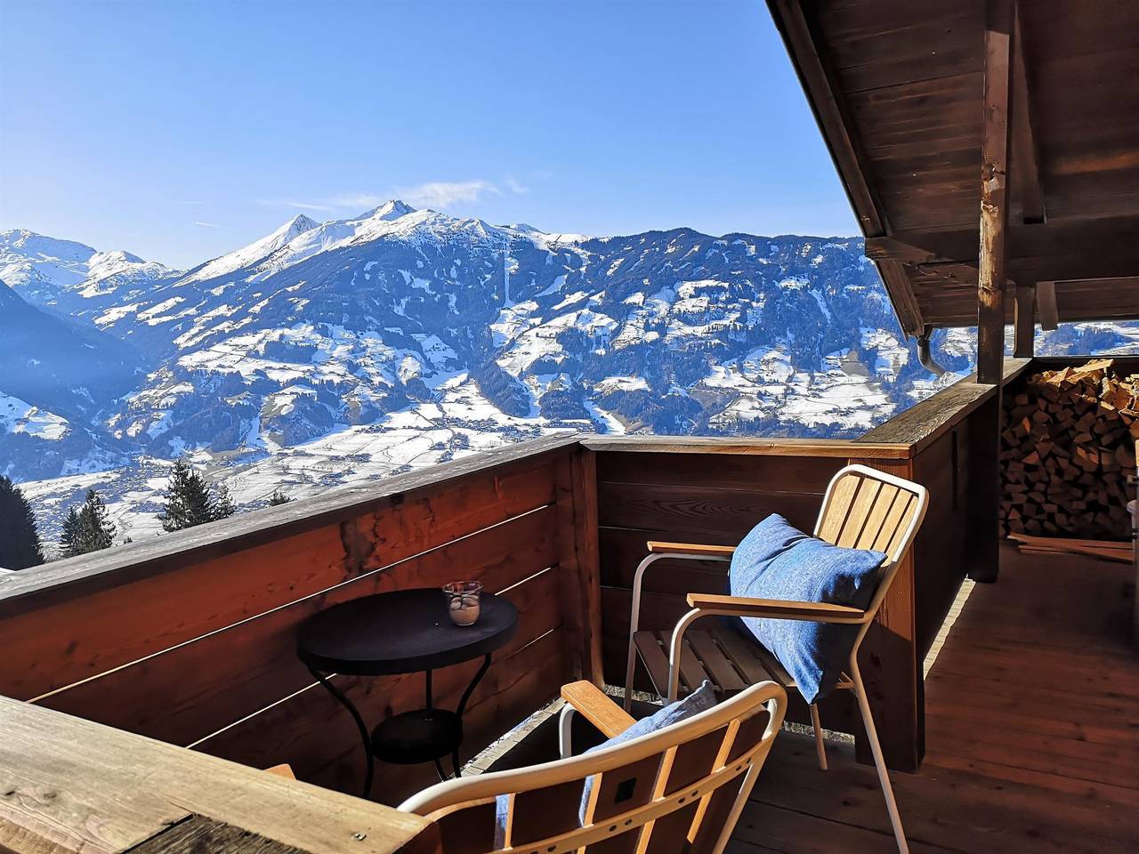 Ganze Ferienwohnung, Schmalegg in Hart im Zillertal, Bezirk Schwaz
