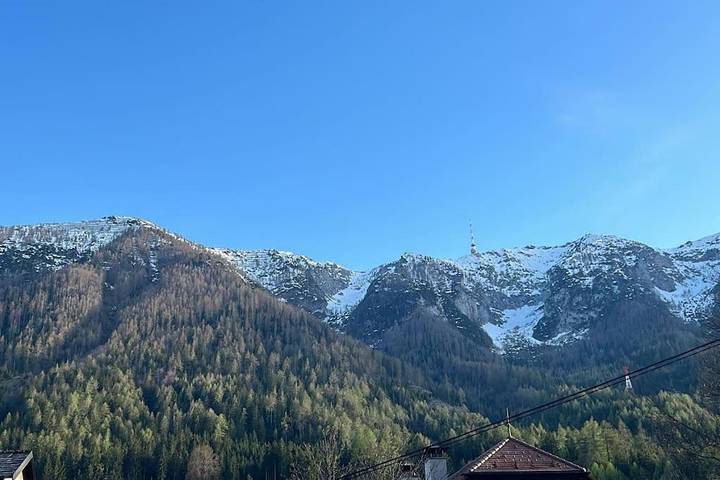 Gîte pour 4 personnes, avec vue et terrasse dans Bad Bleiberg