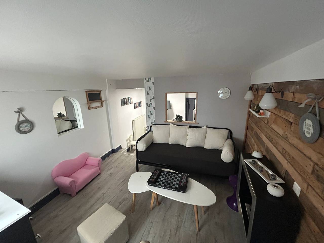 Appartement entier, Appartement charmant à Dieulouard, 75 m² avec Parking in Dieulouard, Région de Nancy