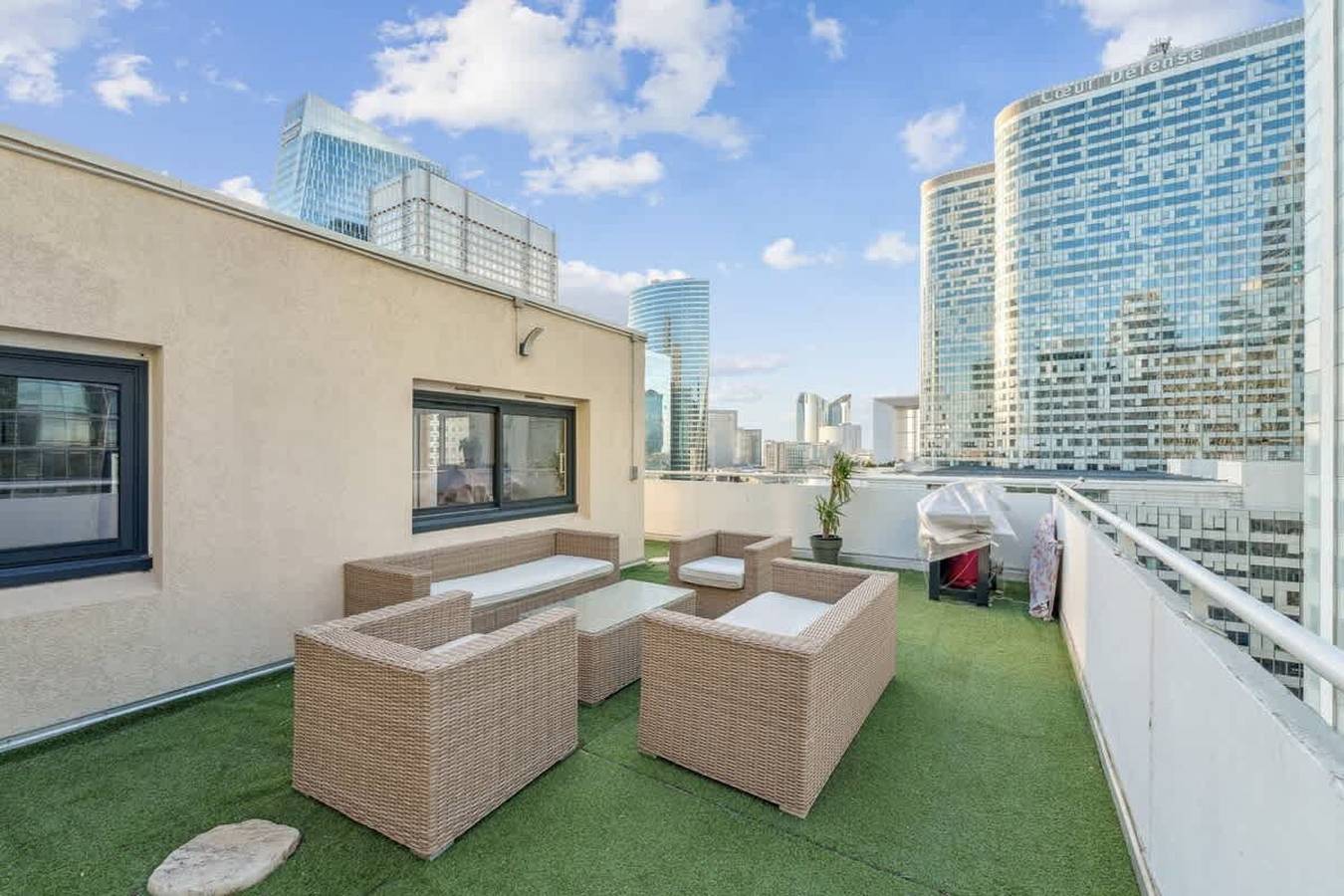 Apartamento entero, Exceptional terrace apt - La D  fense - Bail Mob in Courbevoie, Altos del Sena