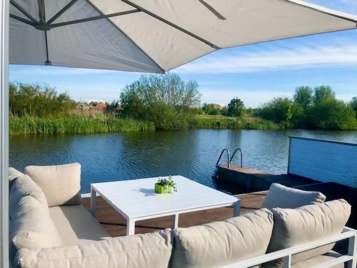 Ferienhaus für 4 Personen, mit Terrasse und Garten in Wervershoof