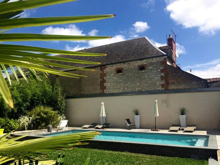 Maison d’hôte pour 2 personnes, avec vue ainsi que jardin et piscine dans le Cher - 2