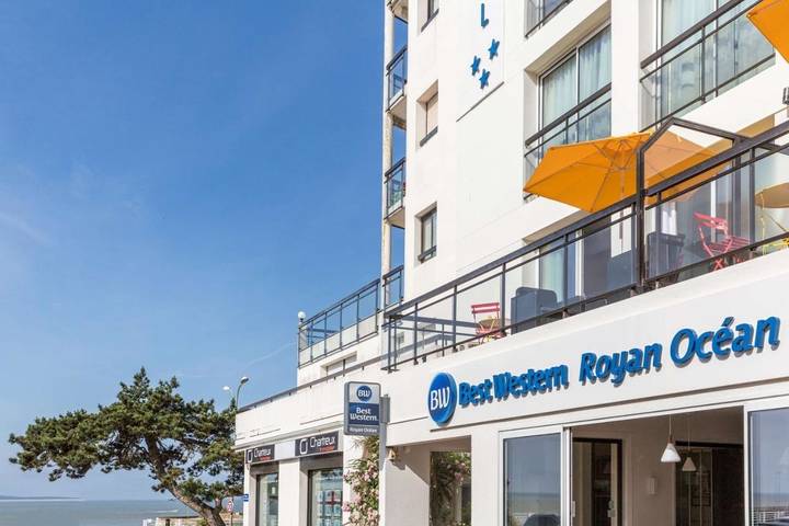 Hôtel pour 3 personnes, avec vue et terrasse, animaux acceptés