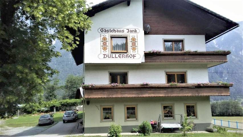 Ferienwohnung für 2 Personen, mit Ausblick und Garten am Pressegger See