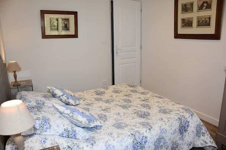 Location de vacances pour 7 personnes, avec jardin à Saint-Chamassy - 3