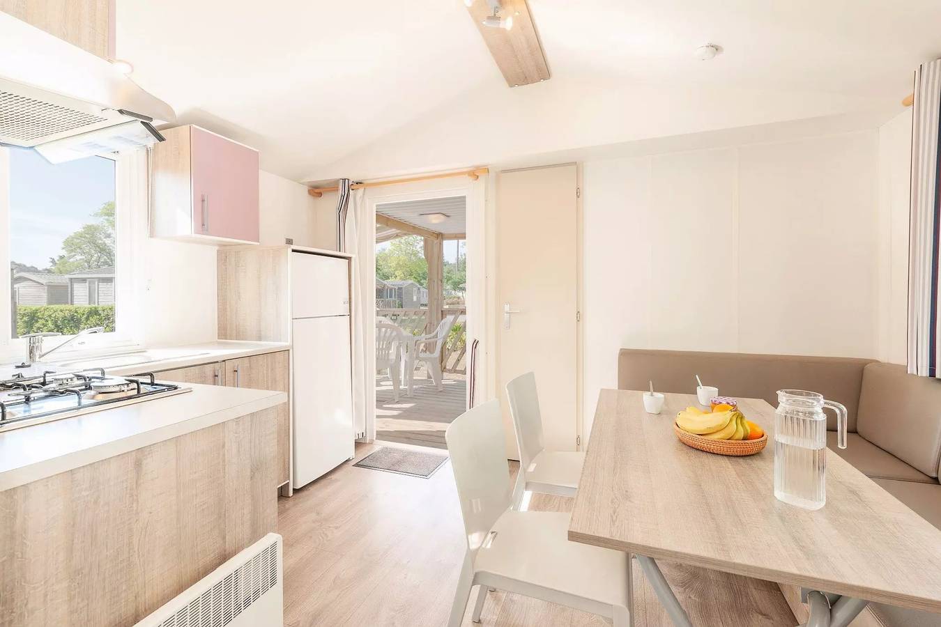 Mobil-Home Confort 4 Pièces 6 Personnes in Varennes-sur-Loire, Vallée de la Loire