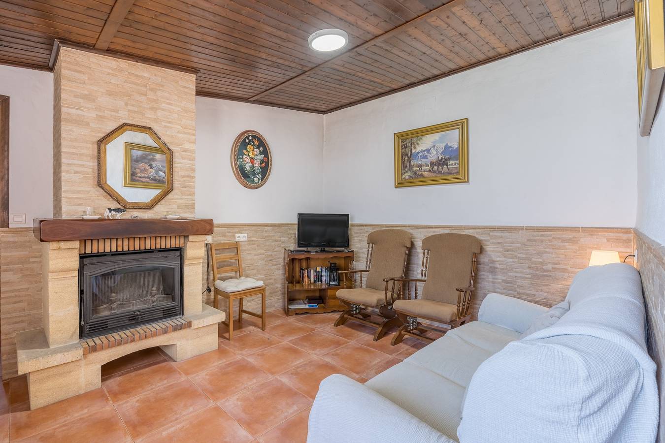 Maison de vacances 'Casa Pepita' avec vue sur les montagnes, piscine privée et Wi-Fi in Cacín, Province de Grenade